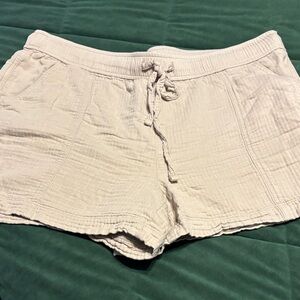 LOFT Women's Beige Athletic Shorts